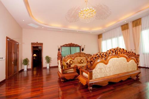 Bayon Era Hotel
