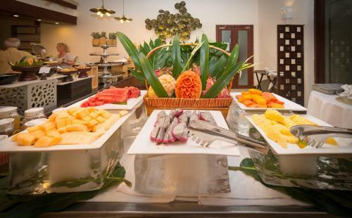 Lotus Blanc Hotel