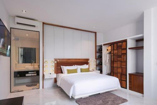 King Rock Residence Hotel