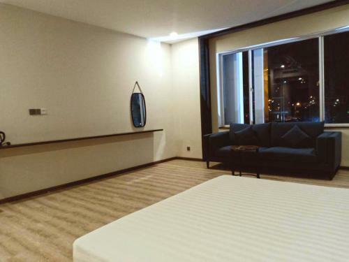 Furi Time Square Hotel