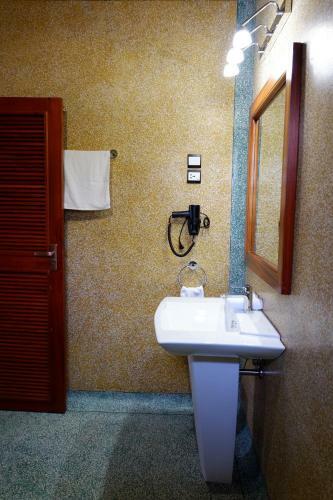 Hotel Samot Baitong Resort
