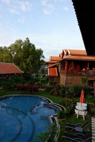 Hotel Samot Baitong Resort