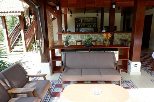 Hotel Samot Baitong Resort