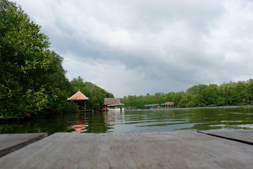 Hotel Samot Baitong Resort
