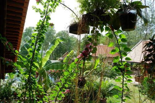 Hotel Samot Baitong Resort