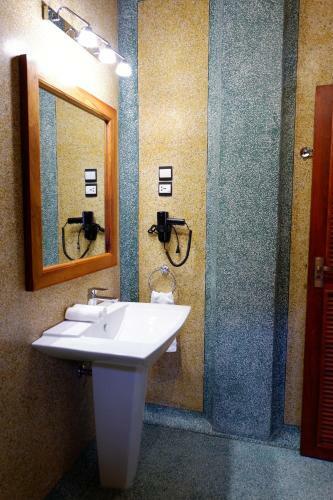 Hotel Samot Baitong Resort