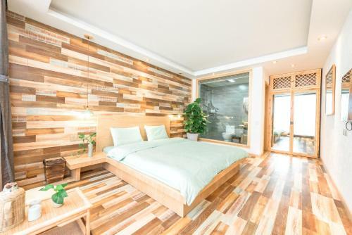 Dali Songhe High-end Vacation Guest House
