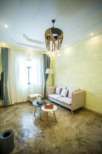 Da Li XI Homestay