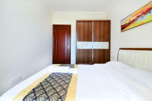 Liu Da Xian Golf Club Vacation Apartment