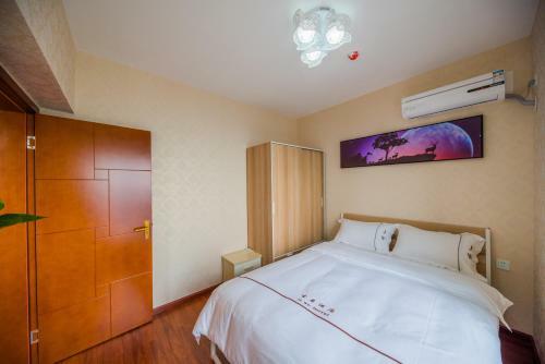 Chengdu Jiwu Aparthotel-wuhouci Jinli Branch