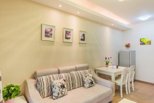 Chengdu Jiwu Aparthotel-wuhouci Jinli Branch