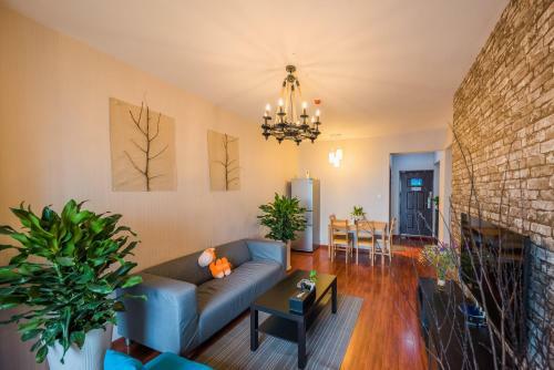 Chengdu Jiwu Aparthotel-wuhouci Jinli Branch