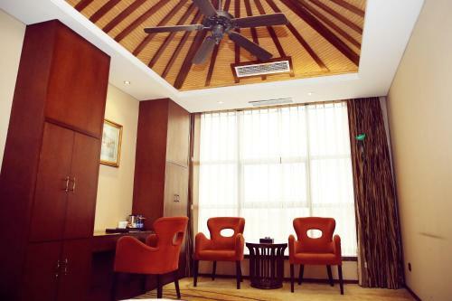 The Projoy River Hotel