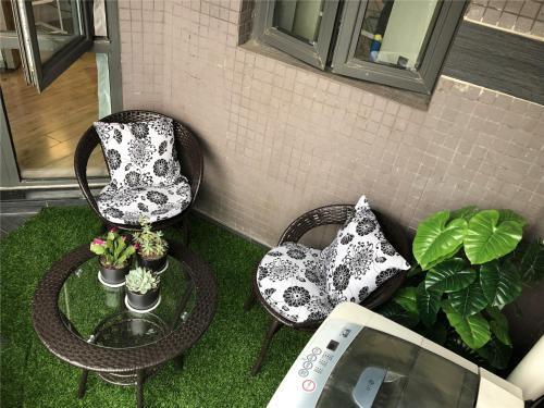 Lucky Leaf Apartment