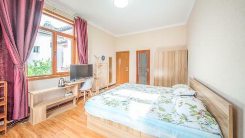 Hostal Qing Qi Guesthouse