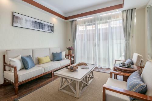 Hotel Liman. Cloud Golf Homestay