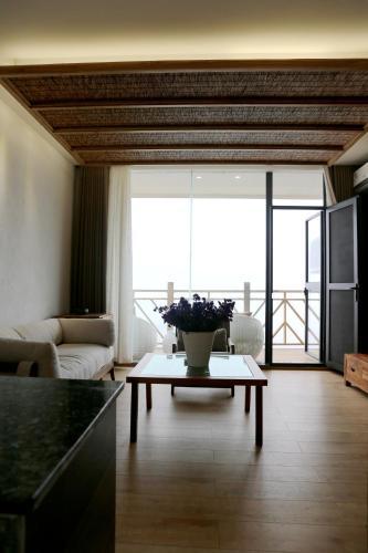 Hostal Beyond The Terrace Residence