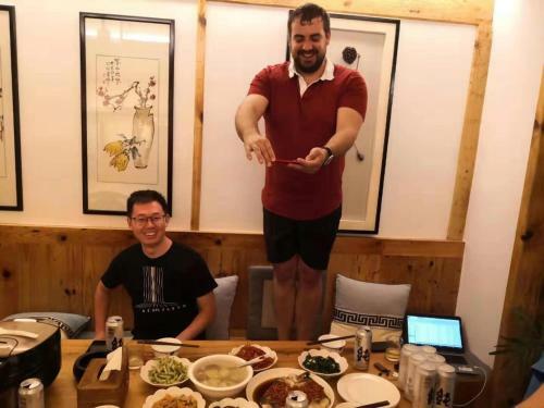Hotel Easy Stay Deluxe (yangjiajie Branch)