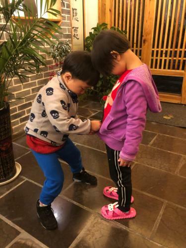 Hotel Easy Stay Deluxe (yangjiajie Branch)