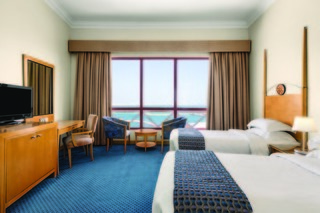 Days Hotel -marine Tower