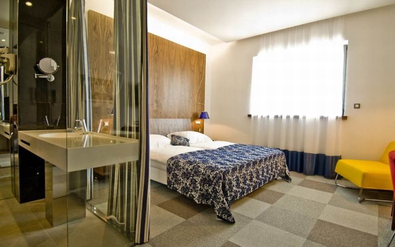 Hotel In