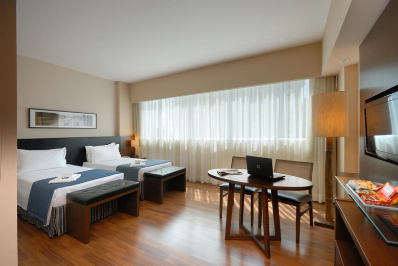 Hotel Golden Tulip Porto Vitoria
