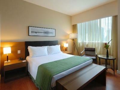 Hotel Golden Tulip Porto Vitoria