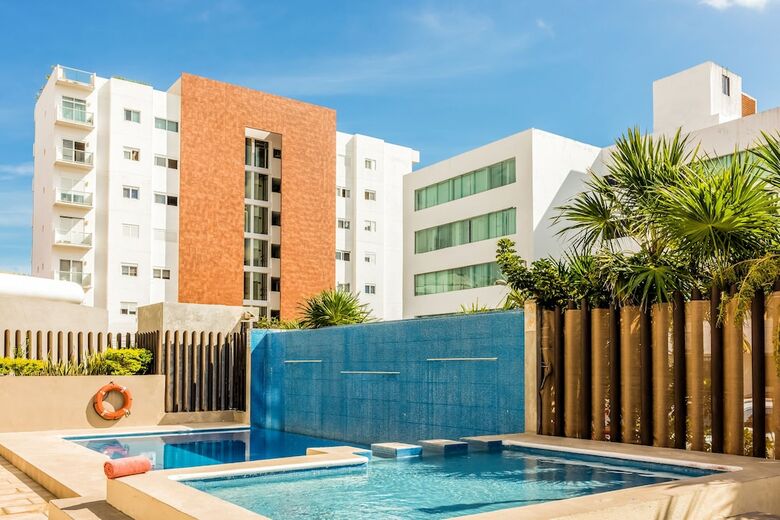 Hotel Wyndham Garden Cancun Downtown
