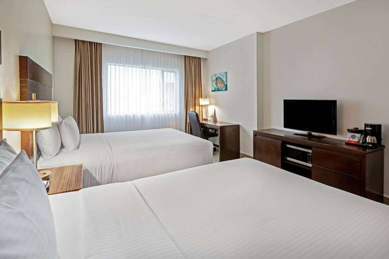 Hotel Wyndham Garden Cancun Downtown