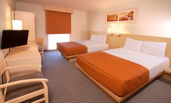 Hotel City Express Tepatitlan