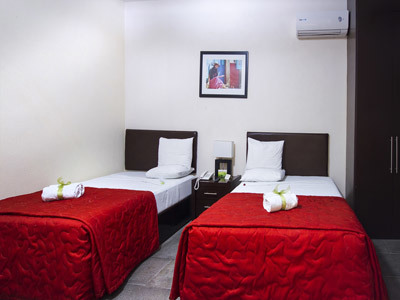 Monteleon Hotel And Suites