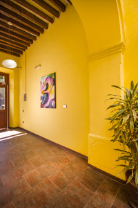 Monteleon Hotel And Suites