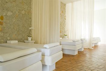 Hotel Asclepios Wellness And Healing Retreat