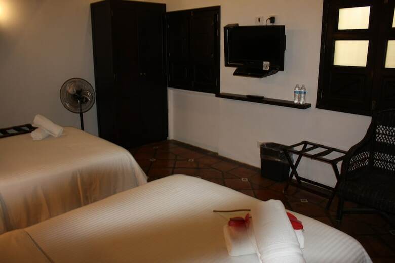 Hotel Casa Real Del Cafe
