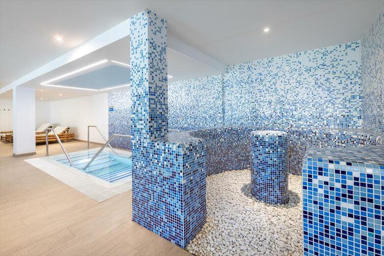 Hotel Alexandre Troya