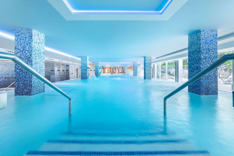 Hotel Alexandre Troya