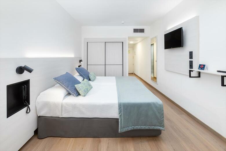 Hotel Alexandre Troya