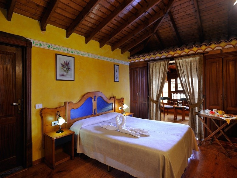 Hotel El Nogal