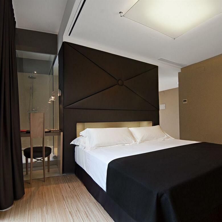 Axel Hotel Barcelona & Urban Spa