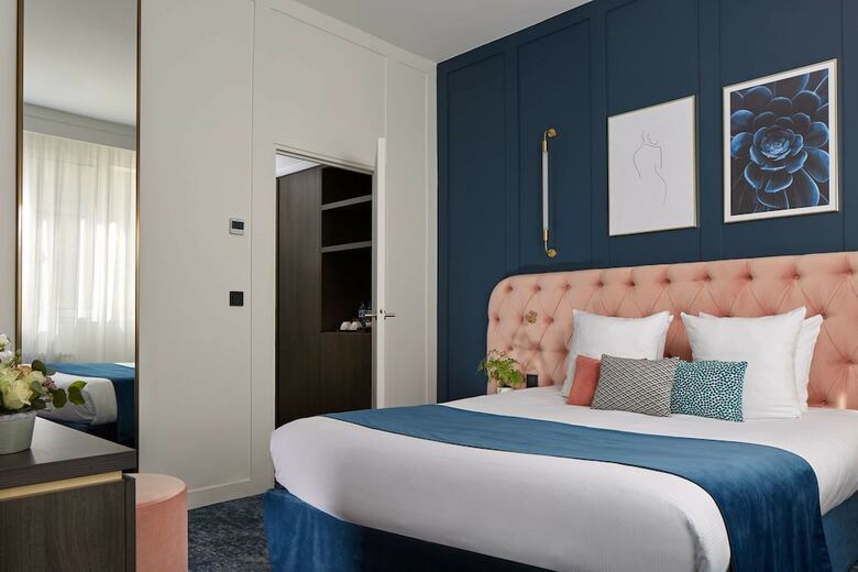 Pley Hotel