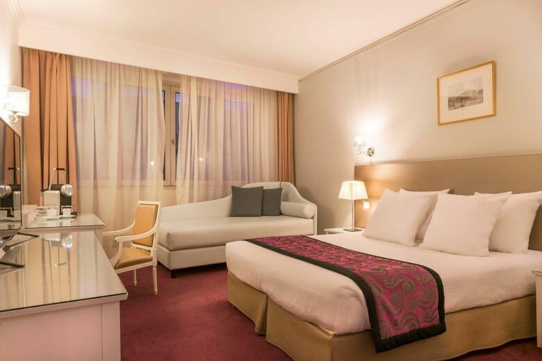 Pley Hotel