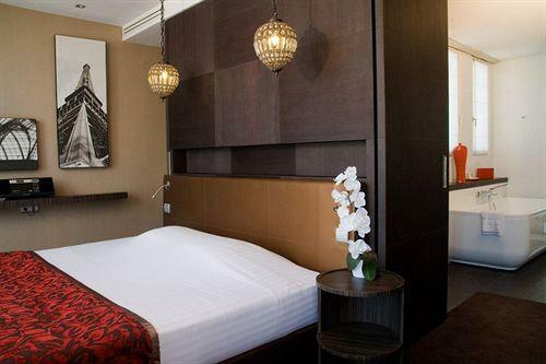 Pley Hotel