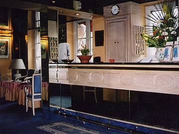 Hotel Cluny Square