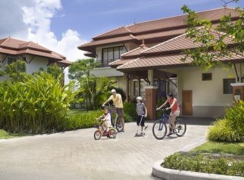Hotel Outrigger Laguna Phuket Resort & Villas