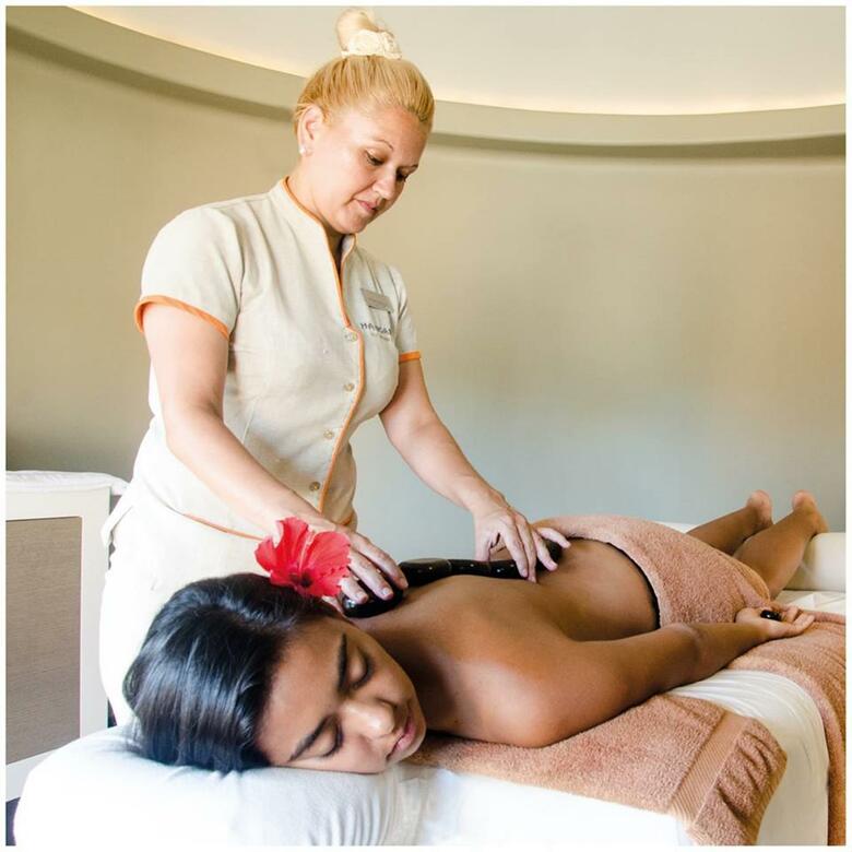 Hotel Hangaroa Eco Village & Spa