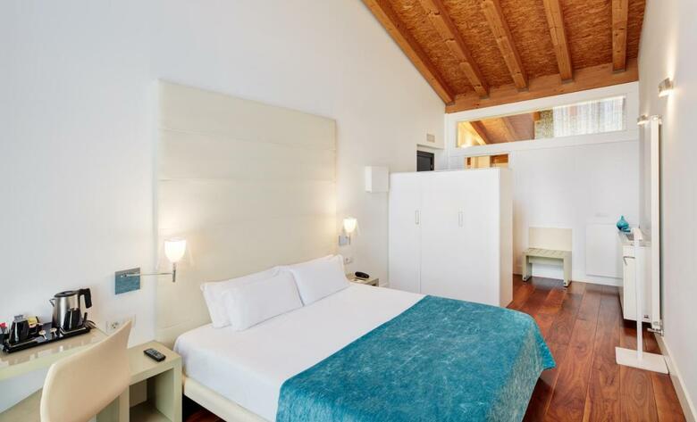 Hotel Calle Mayor