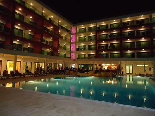 Hotel Aquashow Park