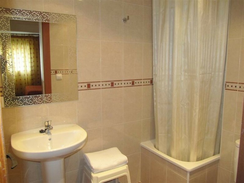Hostal Pensi�n El Mol�