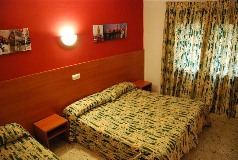 Hostal Pensi�n El Mol�