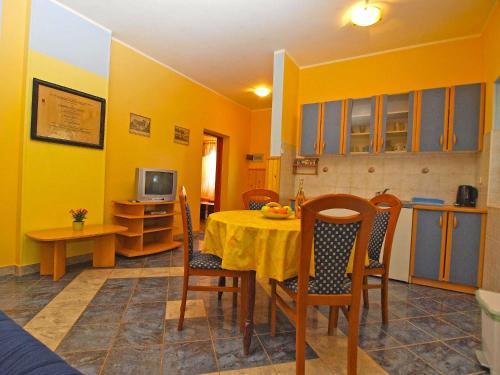 Apartments Marino 1127